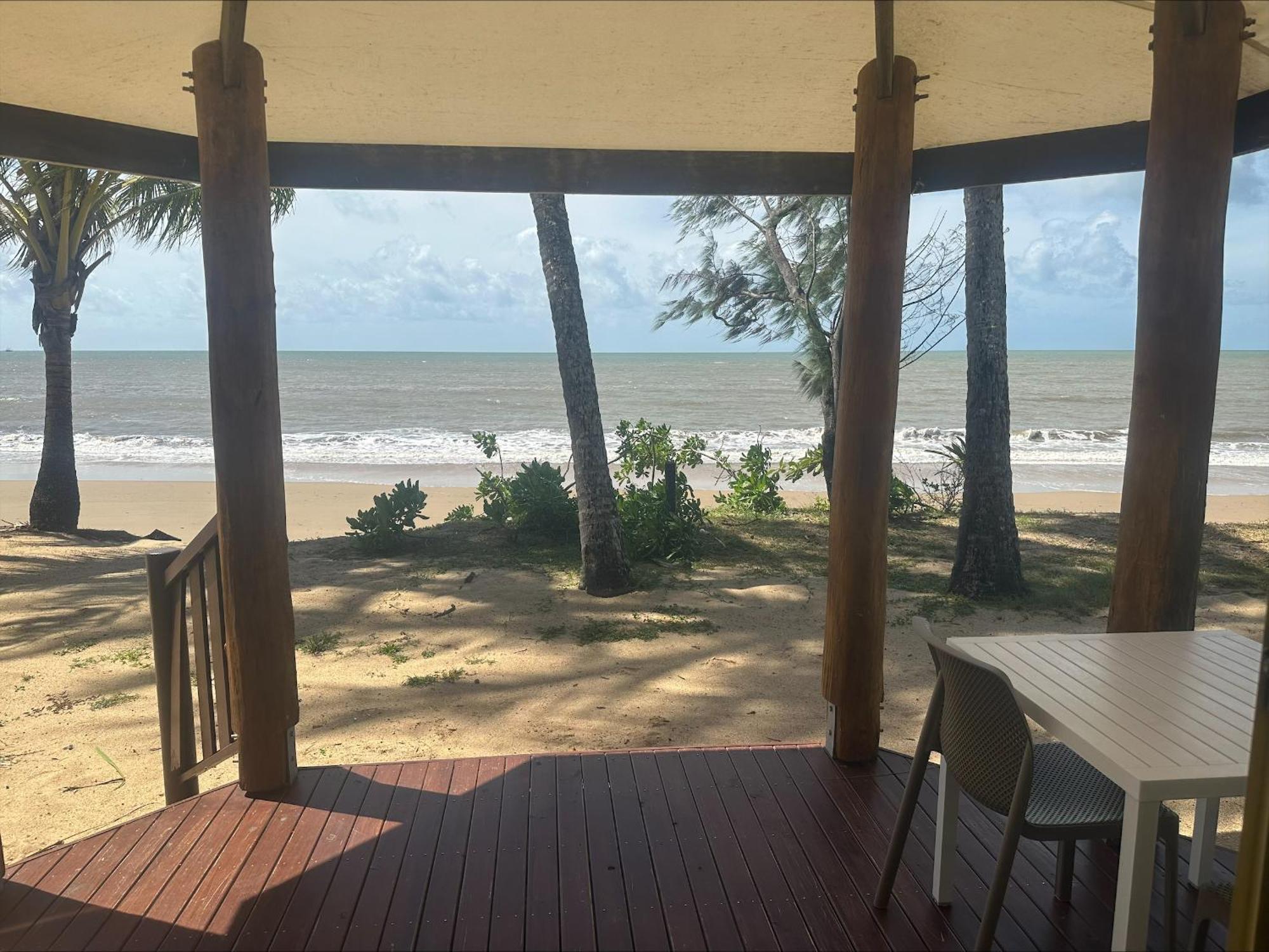 Ellis Beach Oceanfront Holiday Park ปาล์มโคฟ ภายนอก รูปภาพ