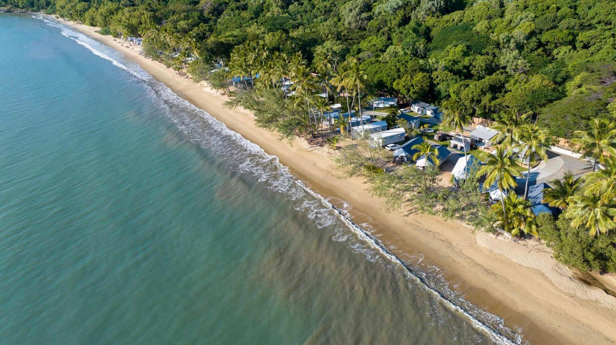 Ellis Beach Oceanfront Holiday Park ปาล์มโคฟ ภายนอก รูปภาพ