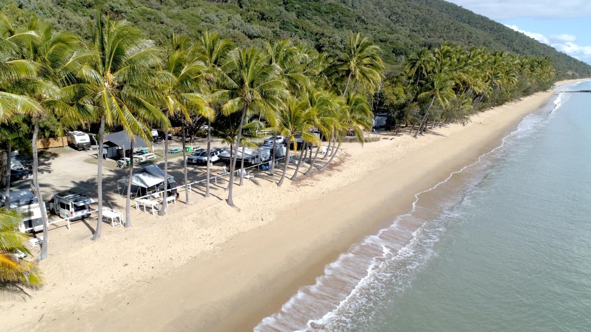 Ellis Beach Oceanfront Holiday Park ปาล์มโคฟ ภายนอก รูปภาพ